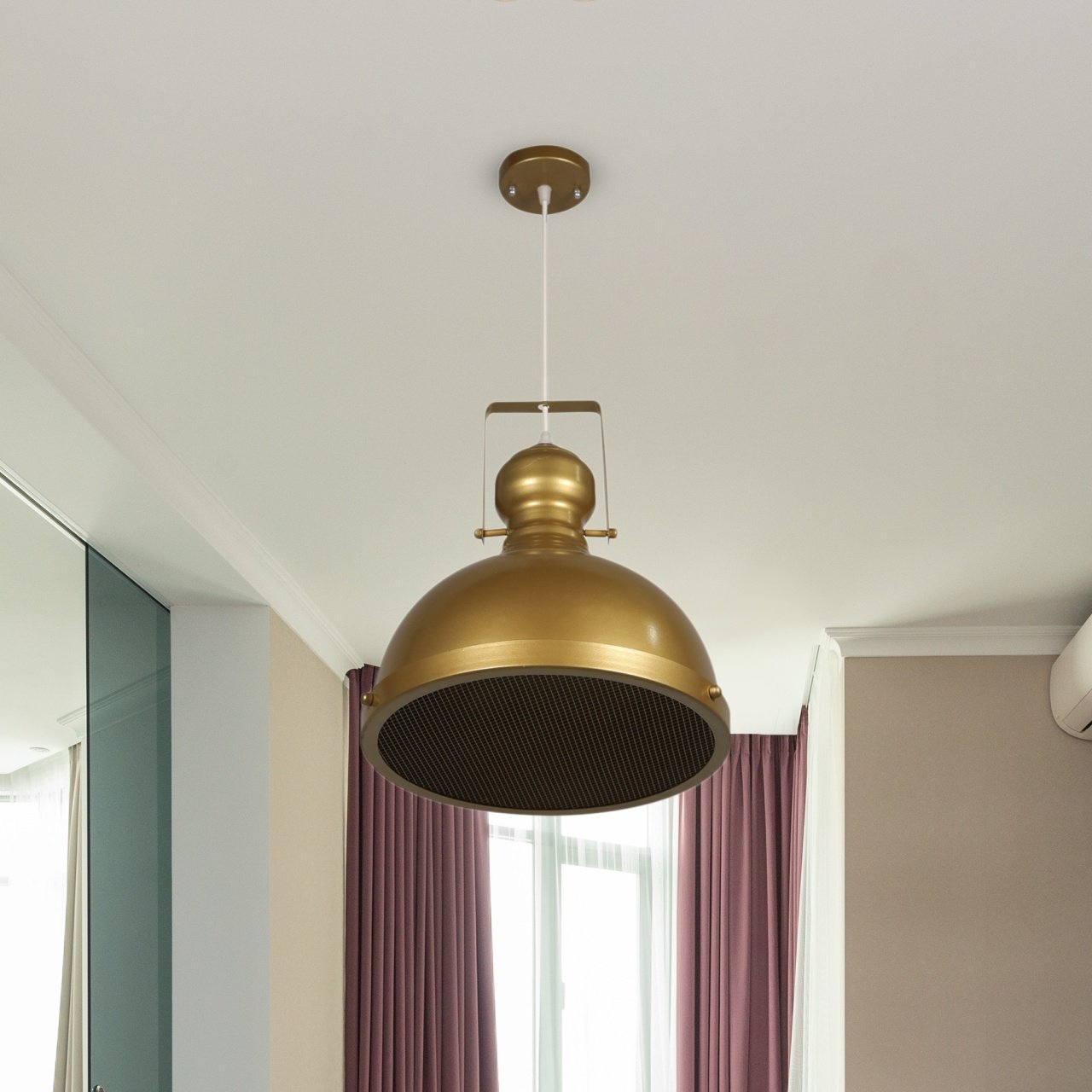Metal Ceiling Lamp With Bulkhead