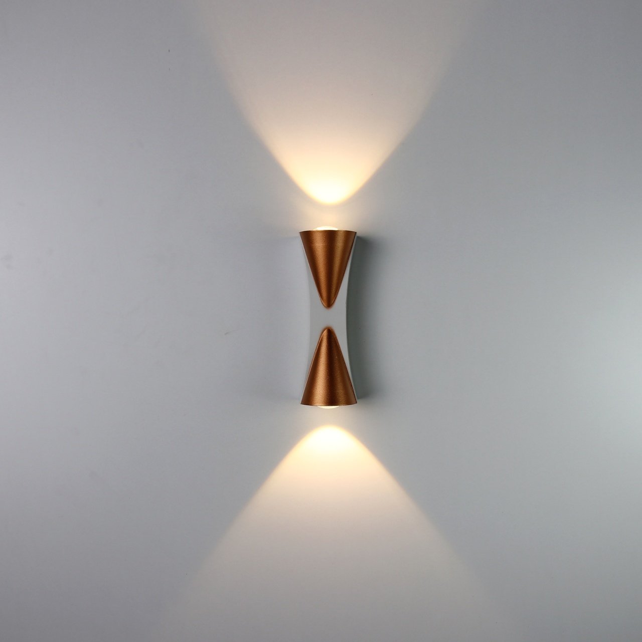 Updown 2 Light Wall lamp - 5 Watt